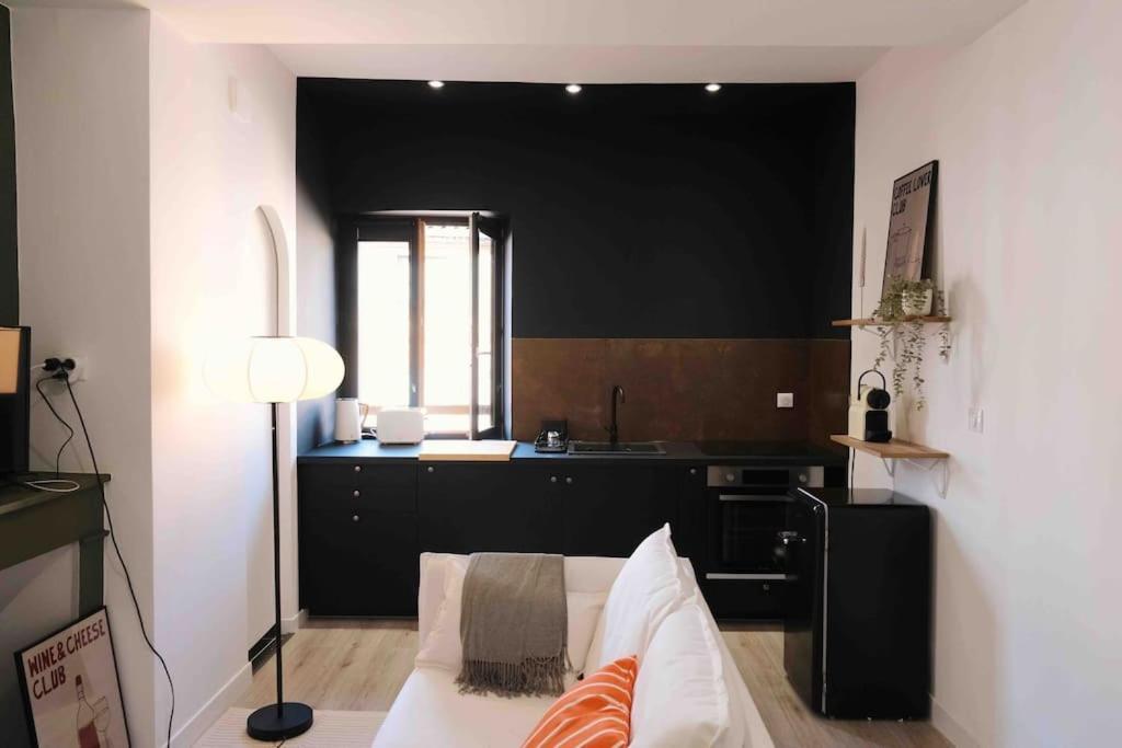 Appartamento Le 23, Cocon Dans Le Centre Historique Montauban Esterno foto