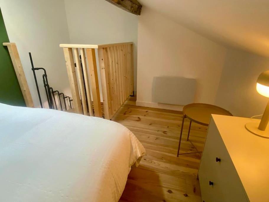 Appartamento Le 23, Cocon Dans Le Centre Historique Montauban Esterno foto